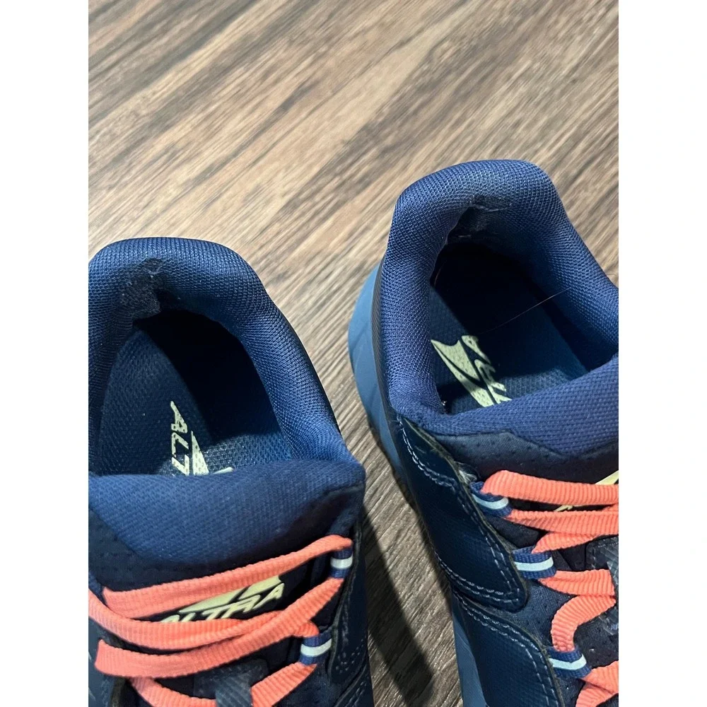 Altra Superior 5 Women size 8 Navy Blue Orange Trail Running Shoes AL0A5483442